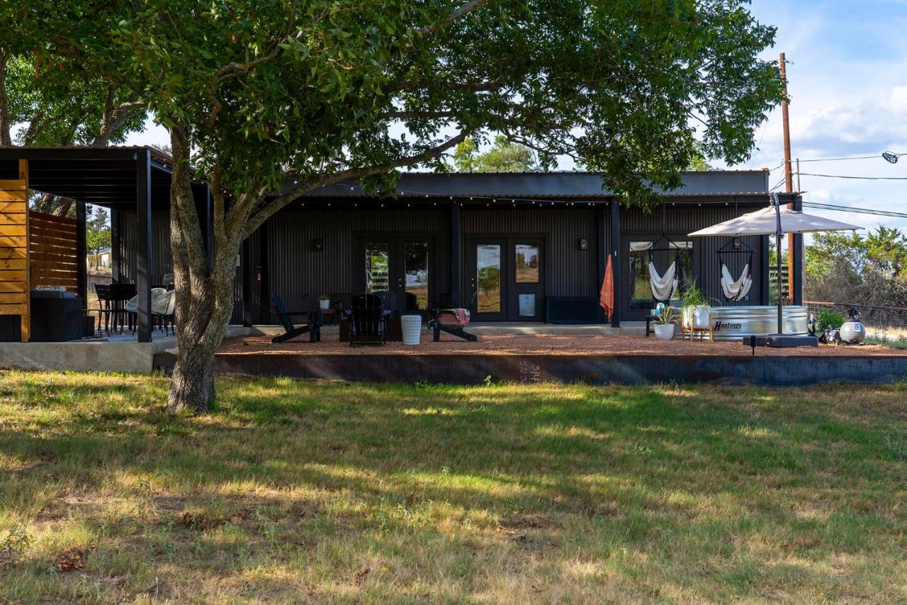 Container Haus Pet Friendly With Cowboy Pool Villa Fredericksburg Luaran gambar